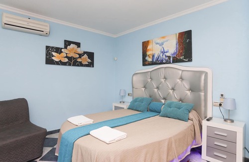 Puerto Lumbreras Casa | Alojamiento de 8 habitaciones en Esparragal