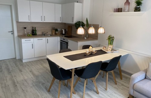 Lietzow Apartamento | Spacious vacation apartment with two balconies, sauna and spectacular water views