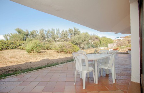 Portobello di Gallura Villa | Amplia Villa Altea con vistas al mar, jardín y terraza; aparcamiento disponible, se admiten mascotas