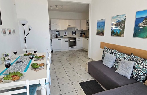 Brela Villa | Villa espaciosa para 17 + 3, a solo 150 metros de la mejor playa