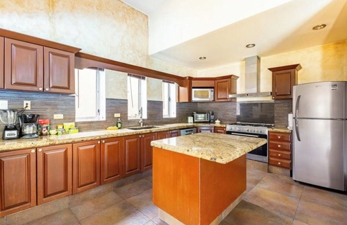 Zona hotelera de Playacar Villa | Spacious villa in Playa del Carmen with WiFi, AC, Parking, Private Pool