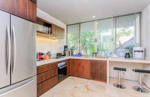 Barrio Zama Condominio | Suite de 3 niveles c/ alberca privada en la azotea