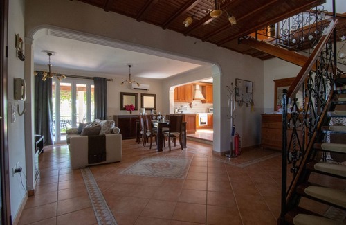 Nafplio Villa | Luxurius y Villa confortable con piscina privada climatizada