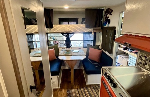 Springboro Casa | Spacious, Vintage Restored Camper! Sleeps 5, Quiet Campsite, Near Fishing.