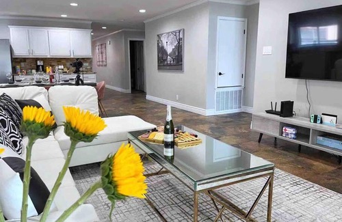 Heritage Casa | [Spacious w/ Game Room] Sea World / BMT /Lackland