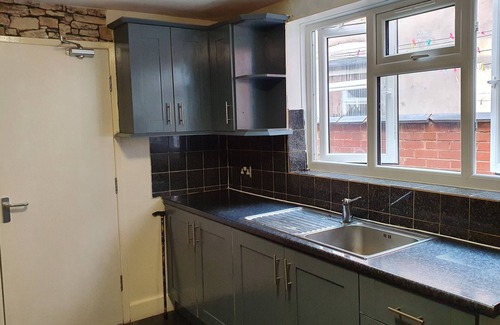 Walsall Casa | Spacious Walsall Accomodation