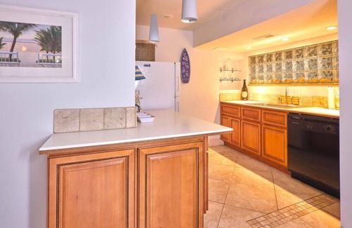 North Shores Casa | Spacious Waterfront Home w/ Private Pool, Dock, & Beach Access – Sleeps 15!