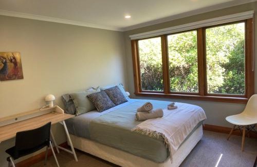 Wellington Casa | Spacious Wellington Family Oasis