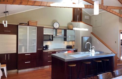 Wellington Casa | Spacious Wellington Family Oasis