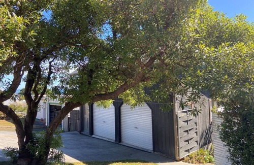 Wellington Casa | Spacious Wellington Family Oasis