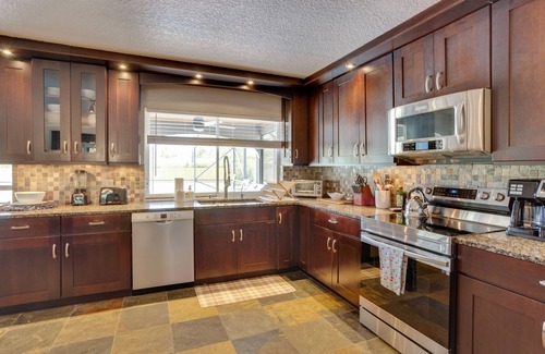 Wellington Casa | Spacious Wellington Vacation Rental - Private Pool