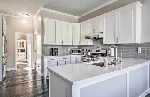 Westfield Casa | Spacious Westfield Home w/ Sports Complex On-Site