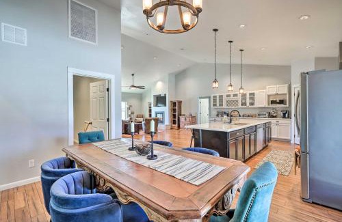 Williams Casa | Spacious Williams Home with Yard Near Hiking!
