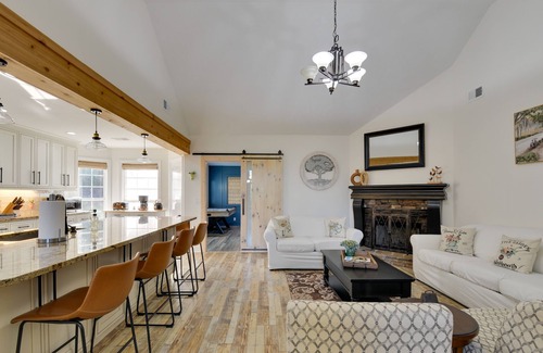 Winder Casa | Spacious Winder Getaway w/ Hot Tub + Game Room!