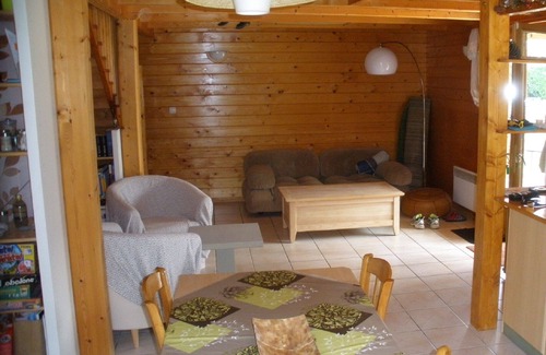 La Teste-de-Buch Chalet De Esquí | Amplio chalet de madera en un parque de recreo en la bahía de Arcachon
