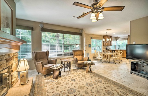 Alden Bridge Cabaña | Spacious Woodlands Home: Pool & Outdoor Oasis