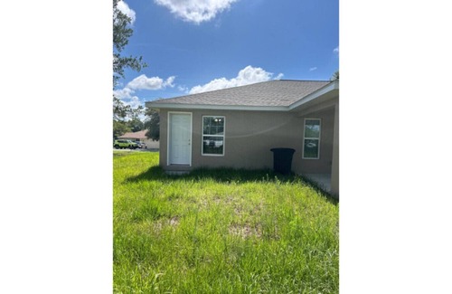 Ocala Casa | Spacious Yard Free Parking Dining for 8