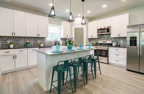 Grove Casa | Spacious Yard, Games & Fire Pit: Grove Home Rental
