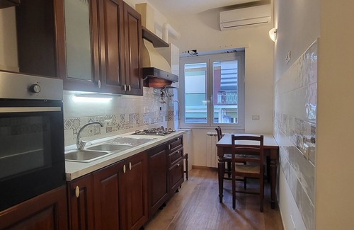 Quartiere XI Portuense Apartamento | Spallanzani-San Camillo, apartment for 4 people