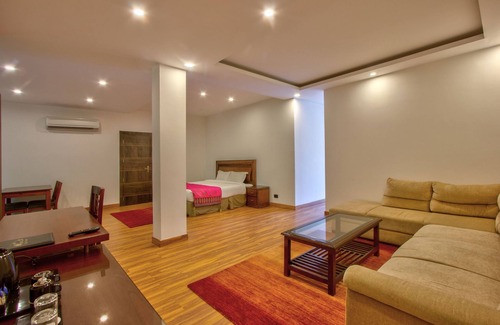 Manali Hotel | Span Inn & Suites