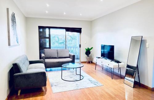 Century City Apartamento | Spanish Charm in the Heart of Century City Stylish Stay Near Canal Walk!