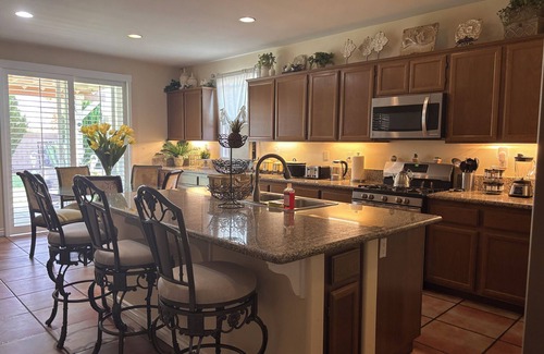 Lancaster Casa | Spanish Gem 4 Rooms 8 beds 11 guests