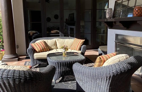 Los Feliz Casa | Spanish Home