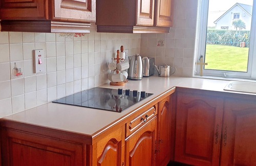 Breaffy South Apartamento | Spanish Point El Martins Holiday Home