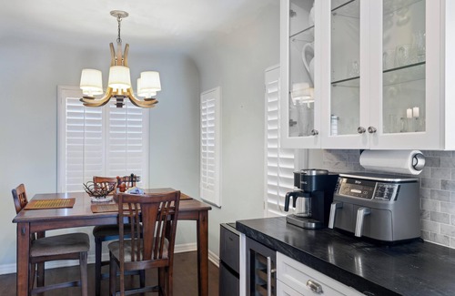 Westwood Casa | Spanish Villa Style With Luxury Furniture & Yard!