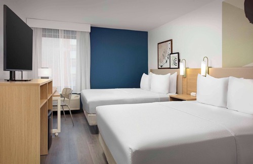 Cumberland Hotel | Spark by Hilton Atlanta Cumberland Ballpark