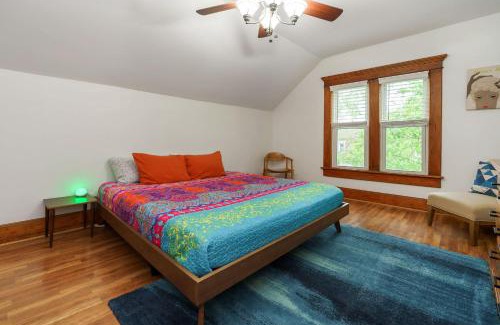 Weinland Park Casa | Sparkling 3BR Remodeled Walk to Campus Short North