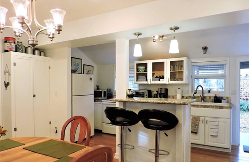 Prescott Casa | Limpieza con gas, Plano de planta abierto, Chimenea, Lanai, 1. 25 Acres y 1. 6 millas > Plaza