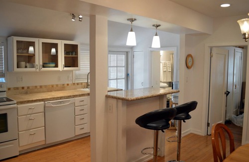 Prescott Casa | Limpieza con gas, Plano de planta abierto, Chimenea, Lanai, 1. 25 Acres y 1. 6 millas > Plaza