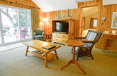Georgina Chalet De Esquí | Sparkling Lakeview Cottage Jacksons Point (Águila)