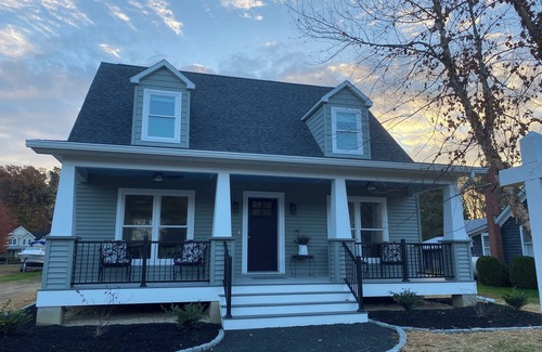 Rock Hall Casa | Sparkling new! A Craftsman-style cottage in the heart of Rock Hall