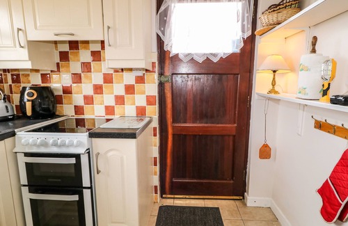 Malin Cabaña | SPARKLING WATERS, pet friendly in Ballygorman, County Donegal