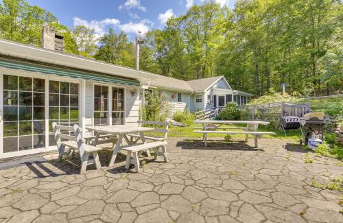 Sparrow Bush Casa | Sparrow Bush Retreat with Pool and Screened Porch