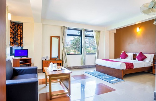 Gangtok Hotel | Sparrow Juniper Tree 2 min walk To Mg Marg