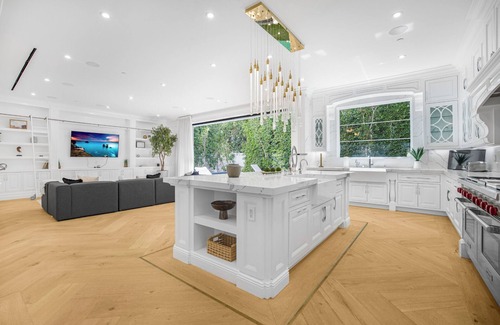 Melrose Casa | Spaulding Ave Farmhouse - Bespoke LA Home w/ Pool & Home Theater