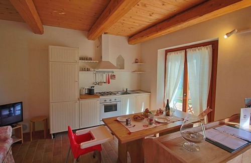 Montelabbate Apartamento | OFERTA ESPECIAL! Encantador piso en Le Marche campo con vistas increíbles y la piscina