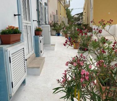 Ponza Casa | Specchio Marino
