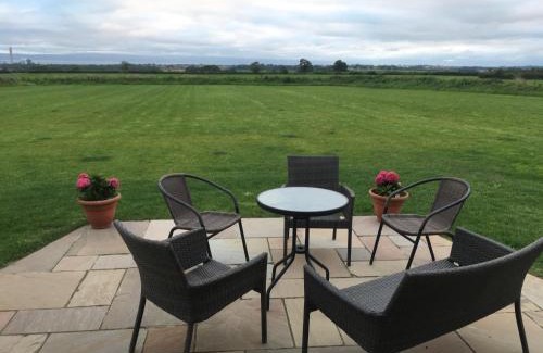 Vale of Glamorgan Casa | Special 10-17OCT Beautiful Dog Friendly Cottage near Cardiff, Cowbridge, Barry
