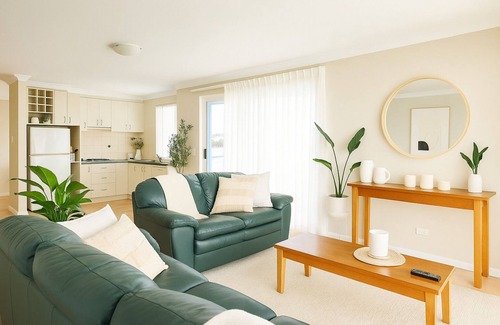Halls Head Casa | Special - 20% off August stay Canal front retreat with pool, spa, jetty.