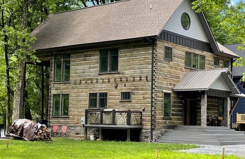 Nantahala Cabina | Cabin on Nantahala River with Hot tub/ Bryson City, NC 28713