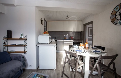 Embrun Apartamento | App T2, clasificado 2 *, renovado, renovado, tranquilo, cerca de Notre Dame Réal