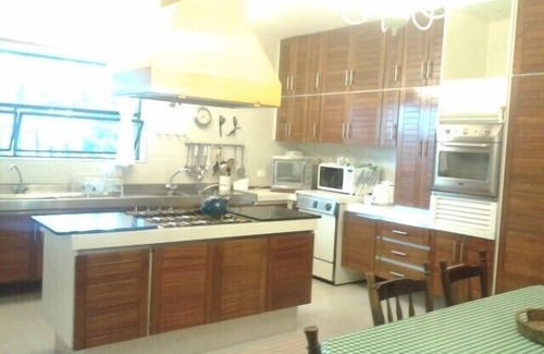 Vila Loli Casa | Especial Casa de Piedra, Piscina, Saunas, Chale, Wifi, Sky, Vista Montaña