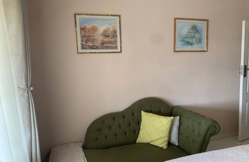 Nyanga Casa | Special Home close to majority of activities in Nyanga as well as the town.