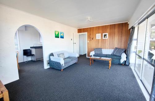 Johnsonville Apartamento | special in winter from 138 for three bedrooms unit in Johnsonville Wellington