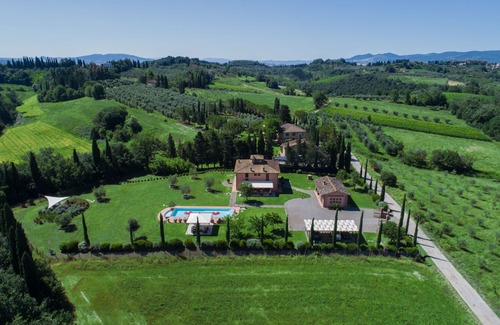 Peccioli Villa | Oferta especial! Días de fiesta, (Villa Lestra 8 + 3) Zona de Volterra, San Gimignano, Pisa