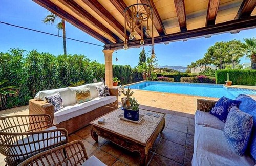 Santa Ponsa Chalet De Esquí | SPECIAL OFFERBeautiful villa, stunning views discount from 20 aug til 3rdsept